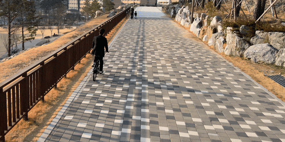 v18.gif