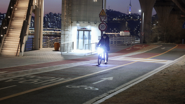 v12.gif